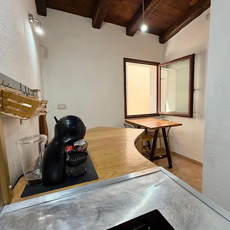 Dekag House Апартаменти *
